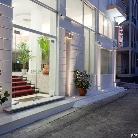 Acropolis Ami Boutique Athens